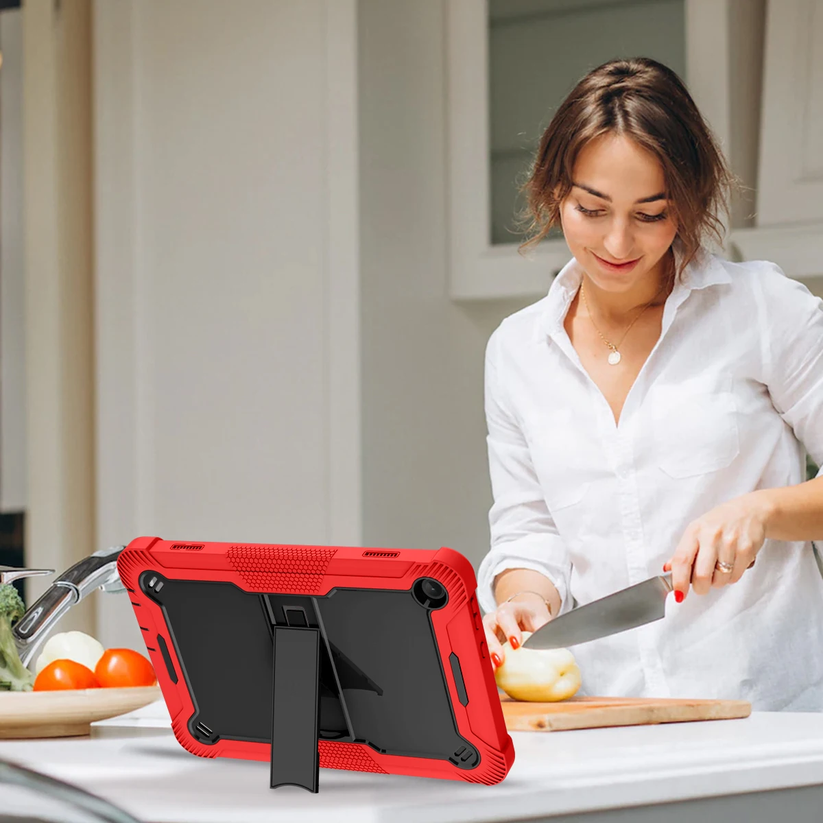 Бронированный чехол-подставка  – обзор и цена Lenovo Tablet With Accessories
